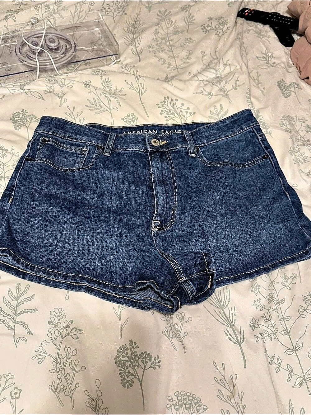 American Eagle Denim Jean Shorts in Blue Size 14